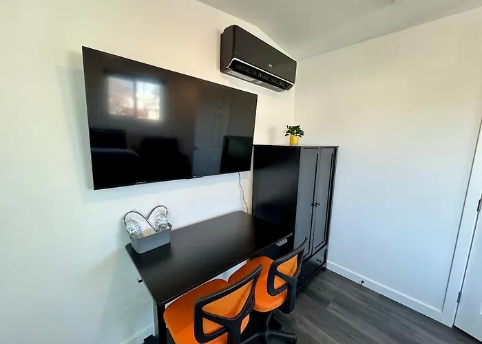 Your Downtown Cozy With Backyard Unit C Apartamento Phoenix
