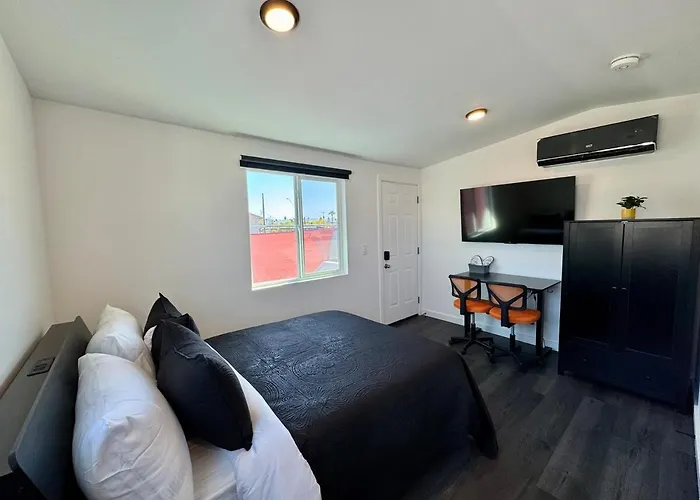 Your Downtown Cozy With Backyard Unit C Apartamento Phoenix
