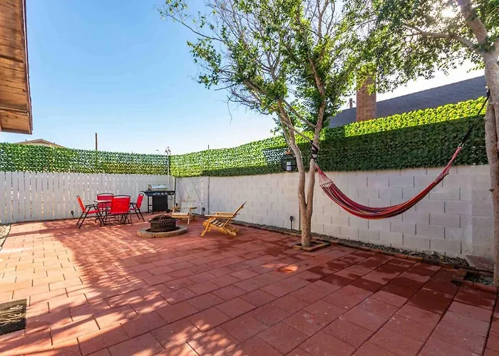 Your Downtown Cozy With Backyard Unit C Phoenix